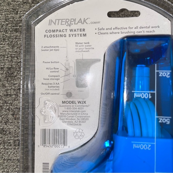 Interplak Conair Compact Dental Water Jet Flossing System PLUS Replacement Tips - Picture 10 of 14